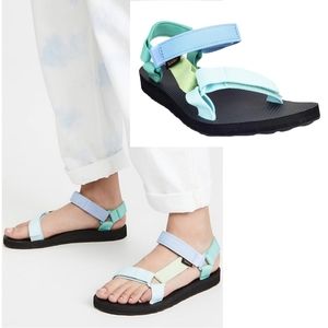 NWB Teva original universal strappy sandals light green multi